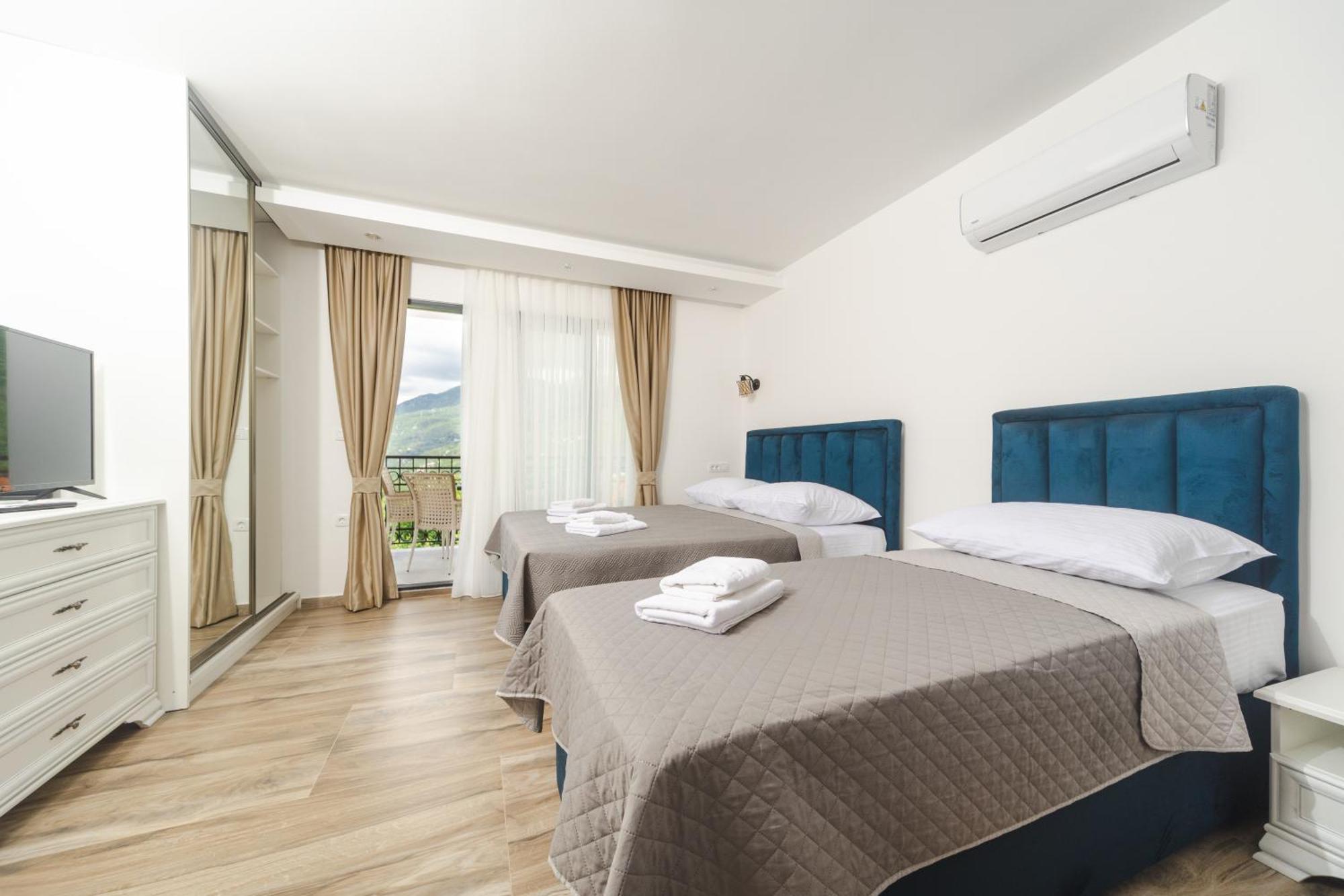 Resort Bevilacqua Budva Bagian luar foto