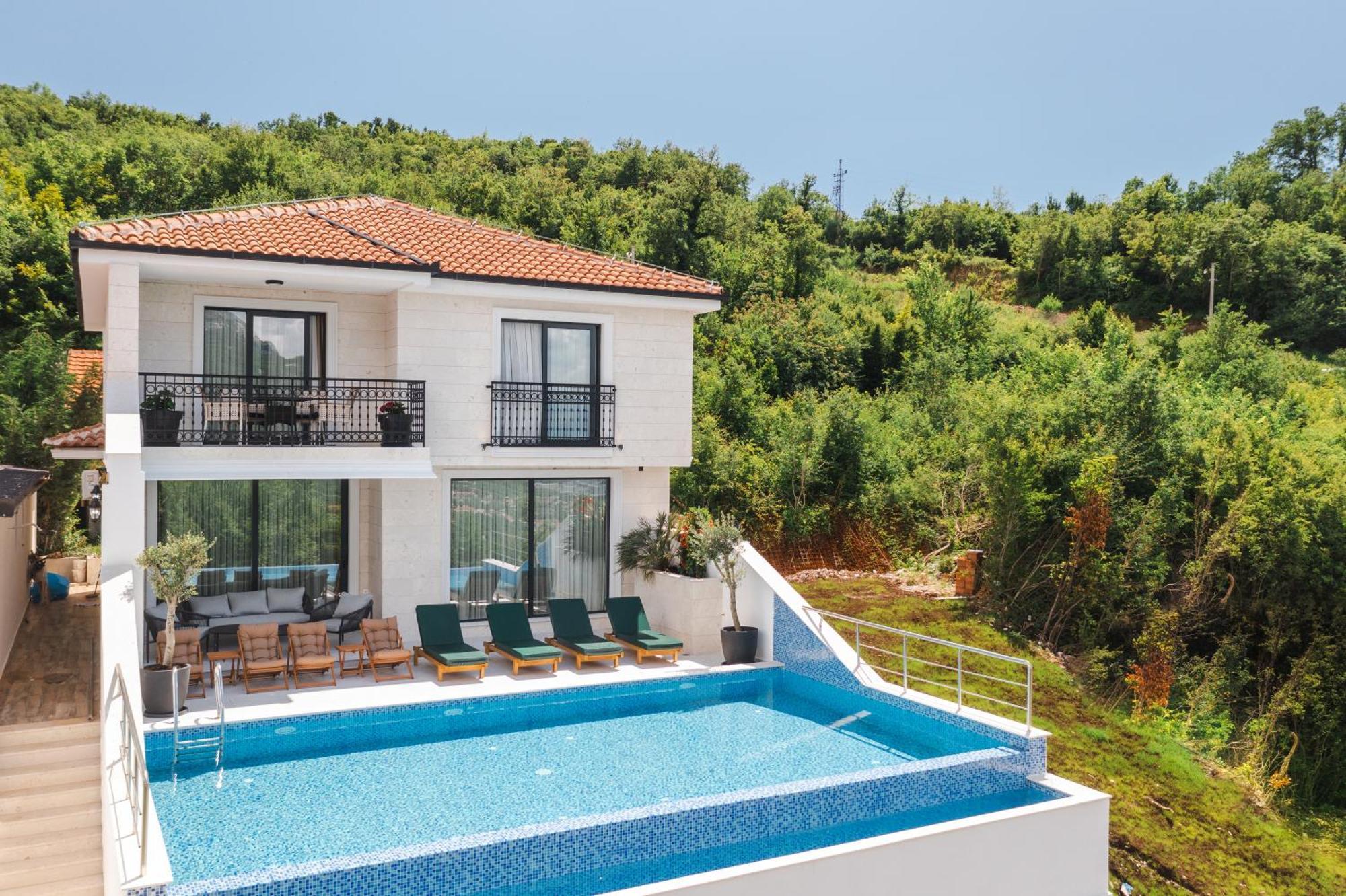 Resort Bevilacqua Budva Bagian luar foto