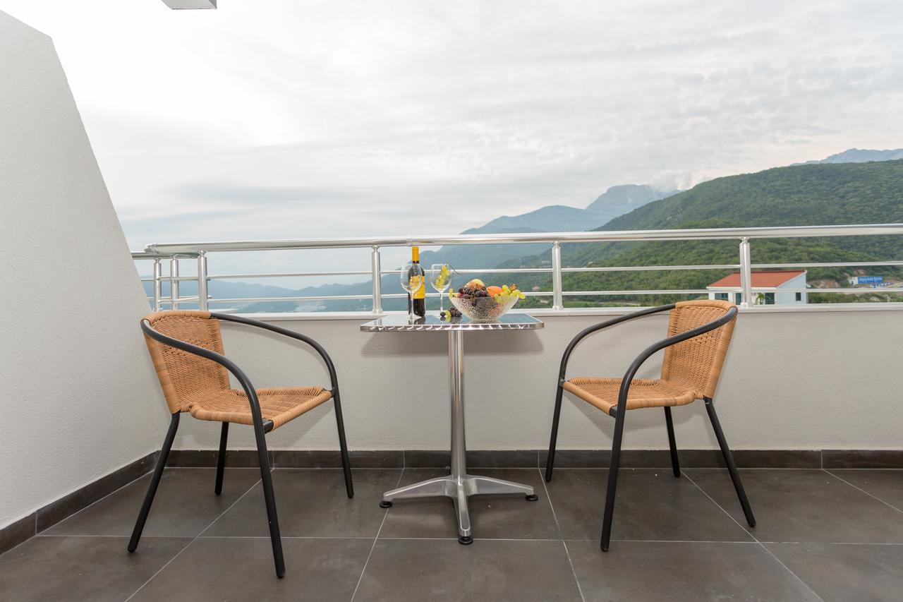 Resort Bevilacqua Budva Bagian luar foto
