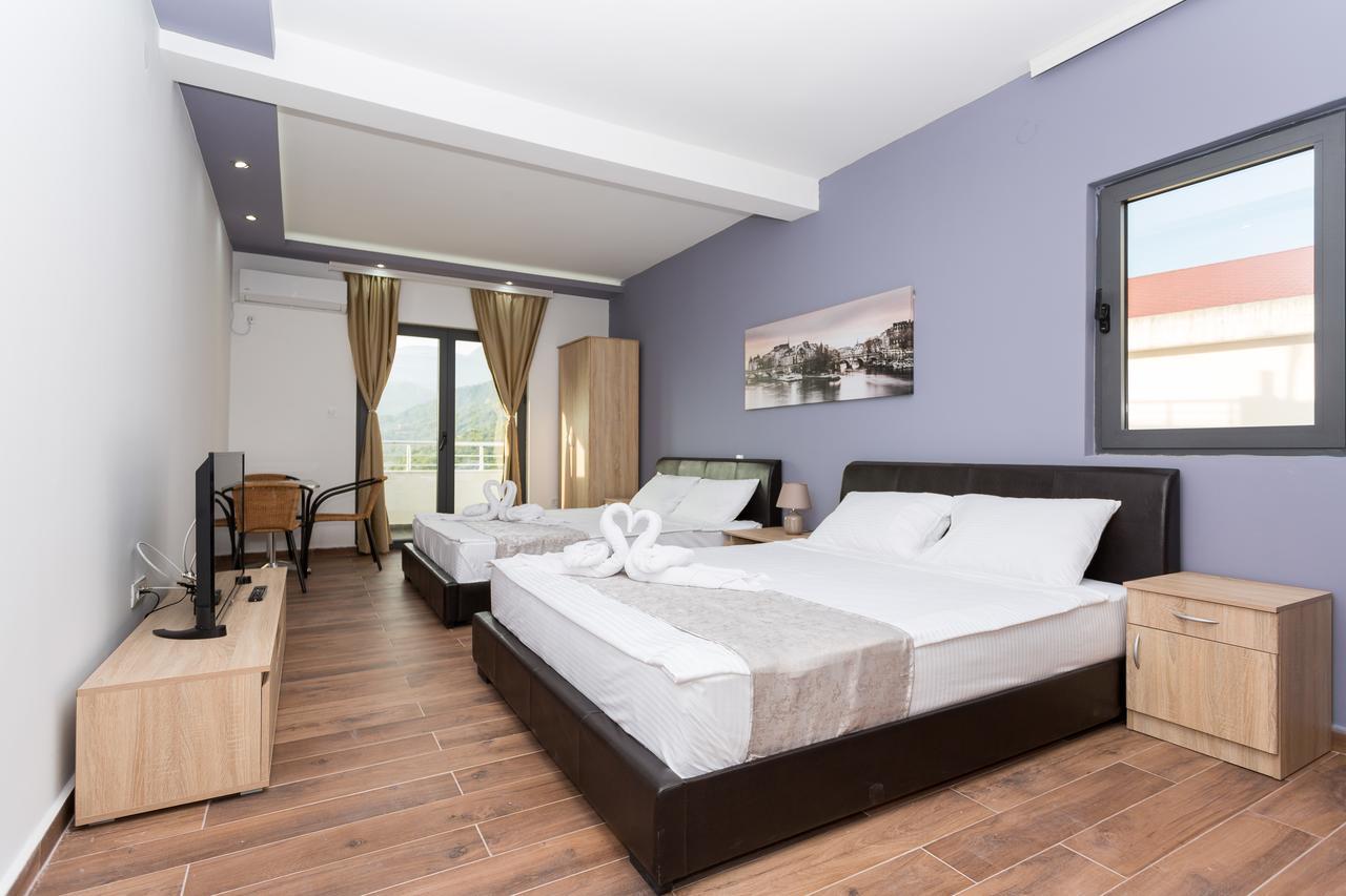 Resort Bevilacqua Budva Bagian luar foto