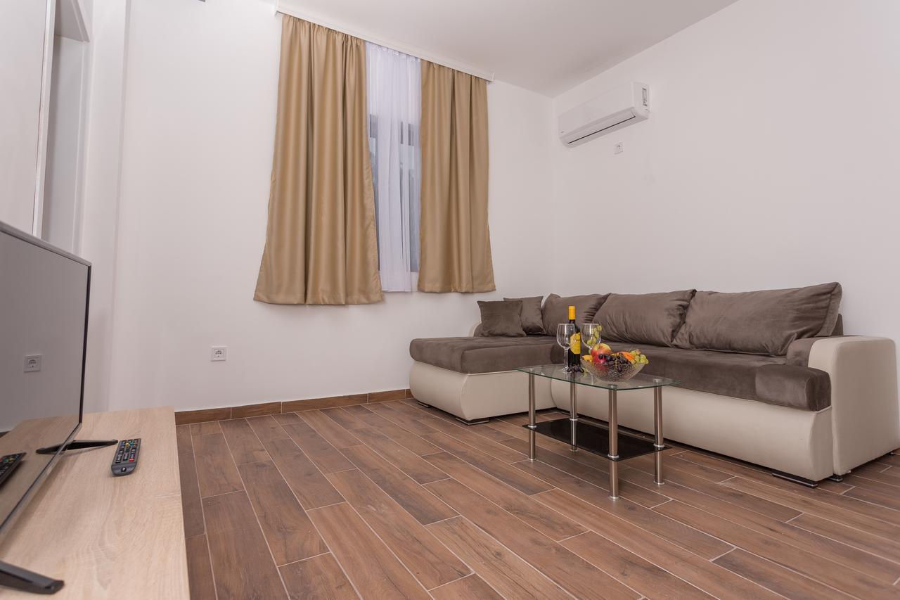 Resort Bevilacqua Budva Bagian luar foto