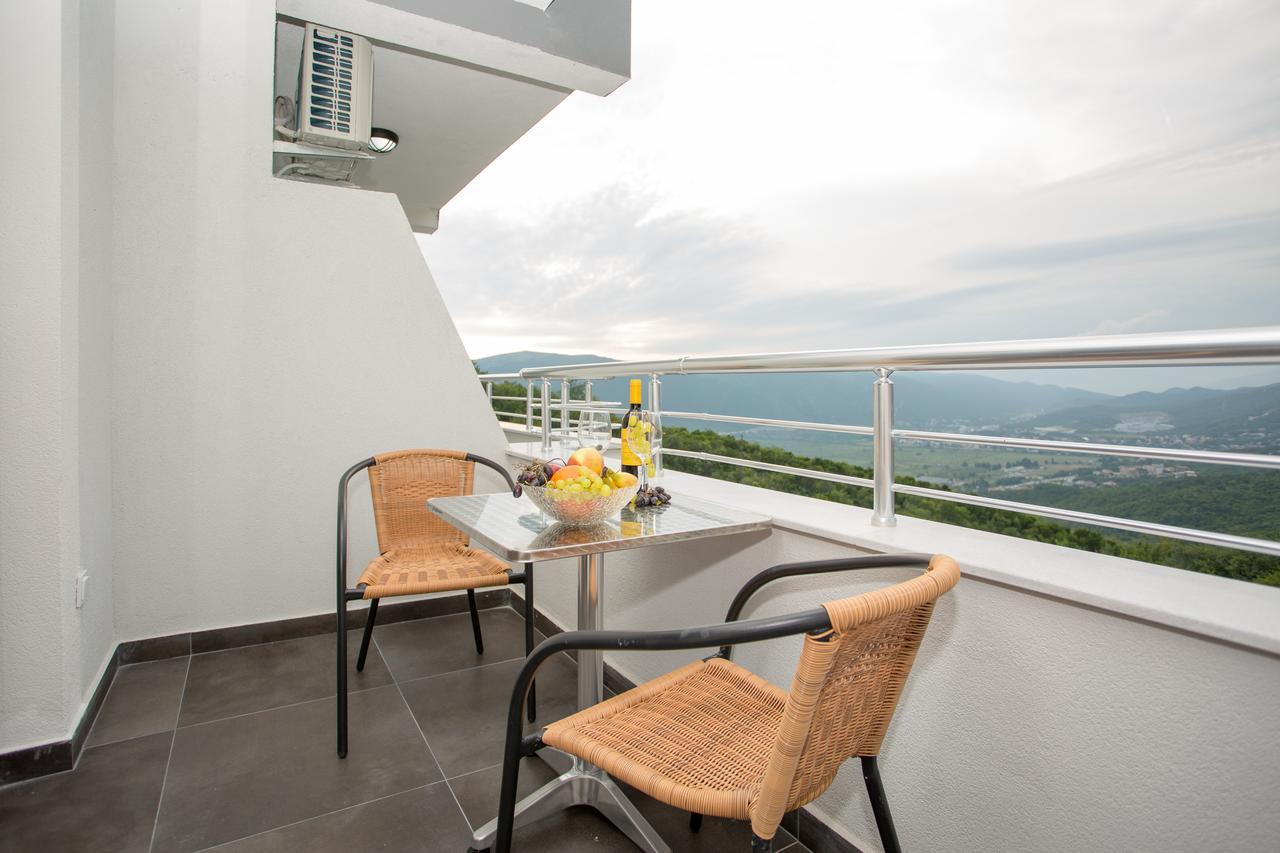 Resort Bevilacqua Budva Bagian luar foto